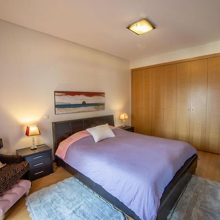 Lovely Apartment Near Airport And Nations Park, With Garage Loures Esterno foto
