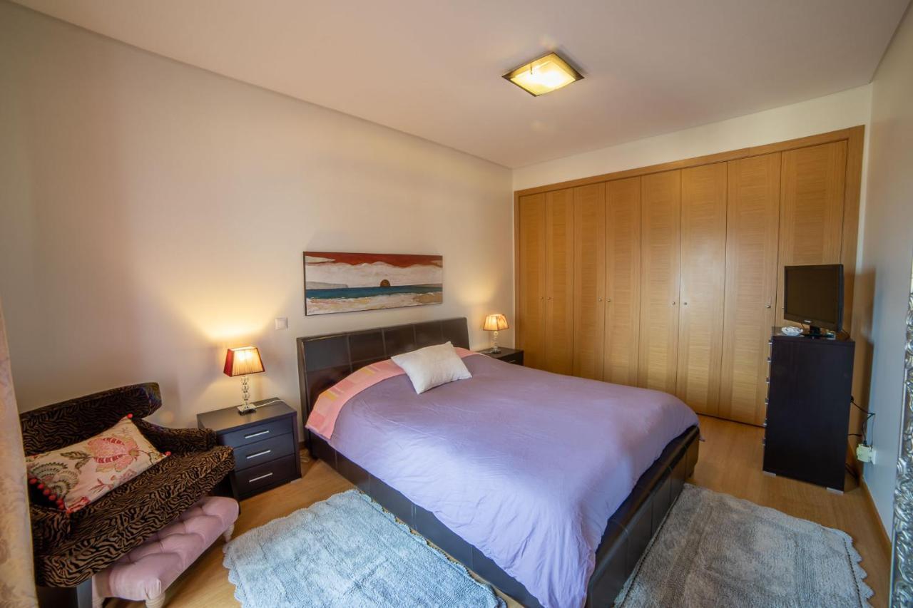 Lovely Apartment Near Airport And Nations Park, With Garage Loures Esterno foto