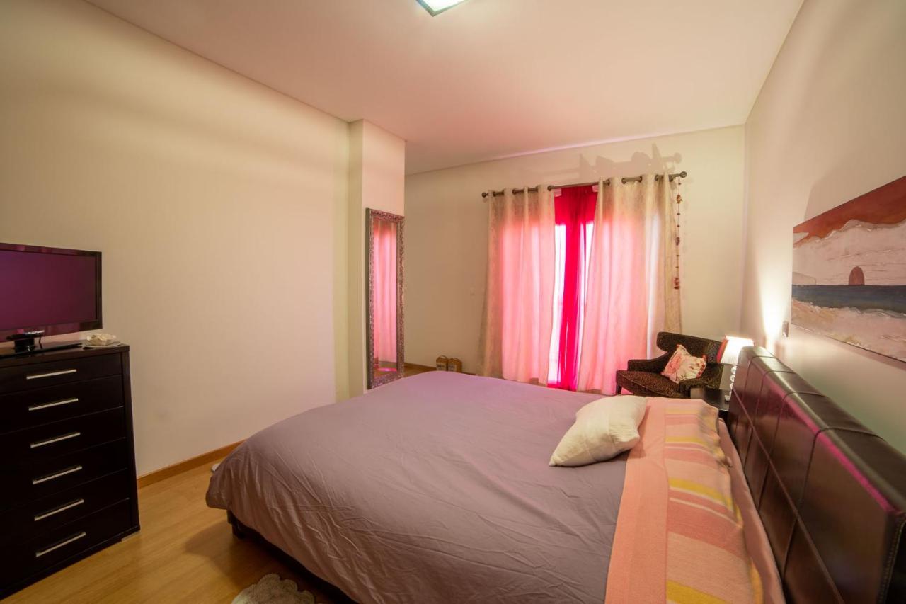 Lovely Apartment Near Airport And Nations Park, With Garage Loures Esterno foto