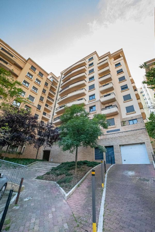 Lovely Apartment Near Airport And Nations Park, With Garage Loures Esterno foto
