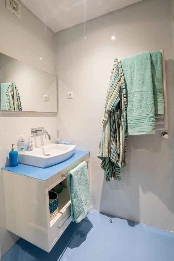 Lovely Apartment Near Airport And Nations Park, With Garage Loures Esterno foto